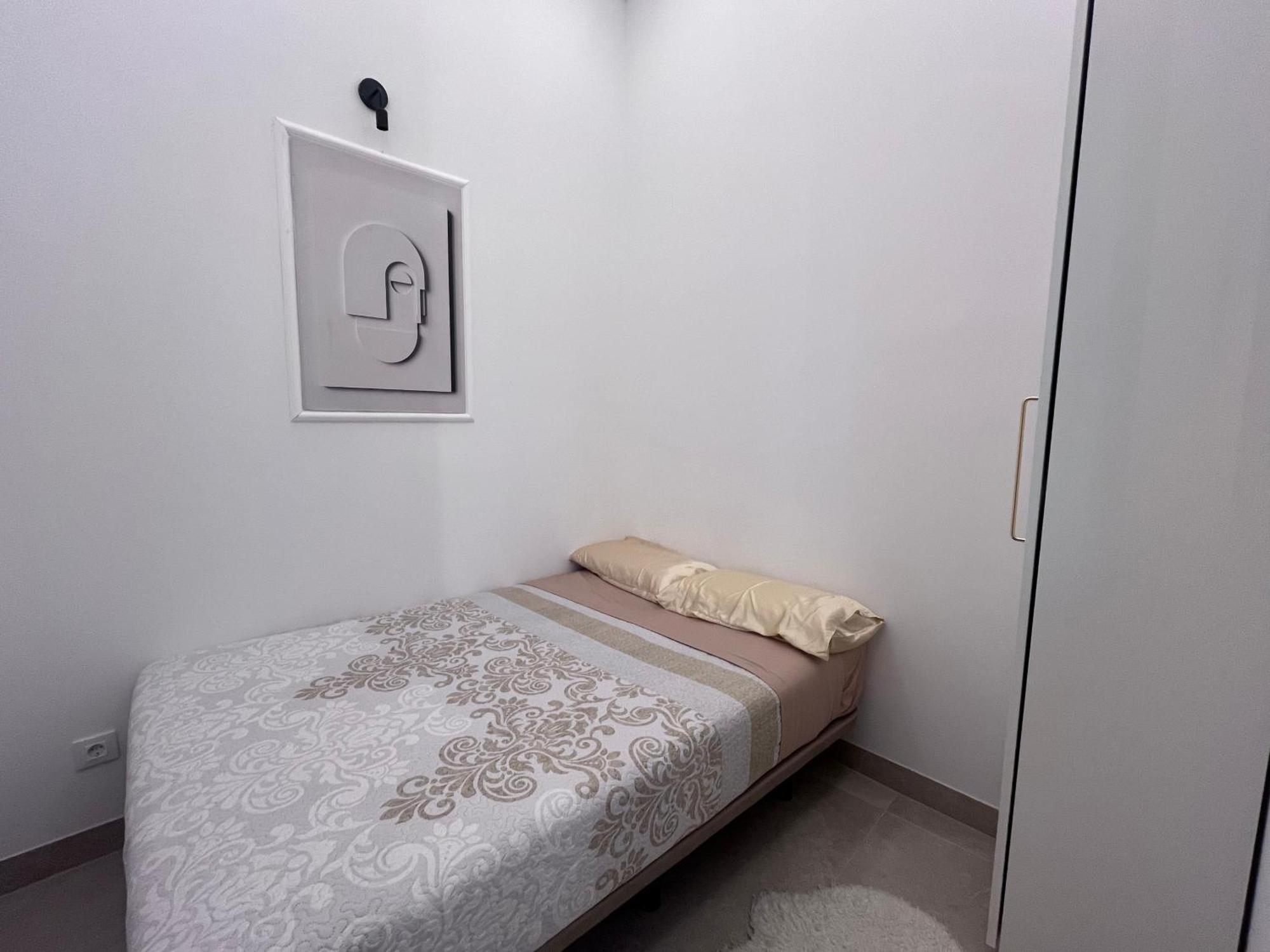 E6 Delux Plaza Mayor Apartment